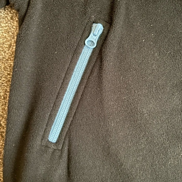 Tna Sno Polar ½ Zip Sweater in black with blue trim small - Picture 3 of 14